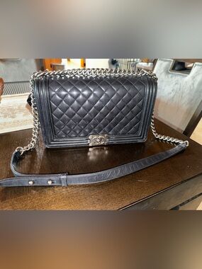 Chanel Boy Bag - New medium quilted caviar leather
